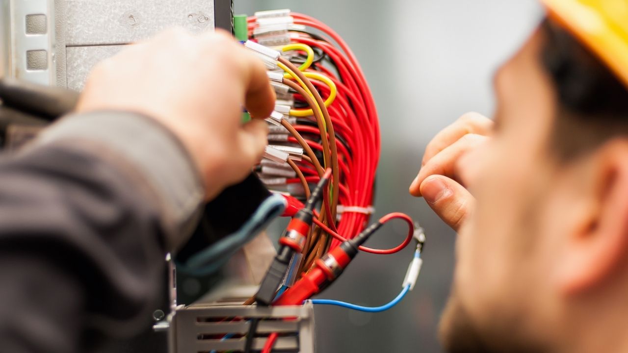 Supply and commissioning for smart irrigation systems